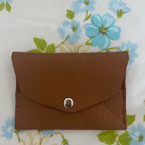 Handmade Genuine Leather Wallet - Picture 2 of 5